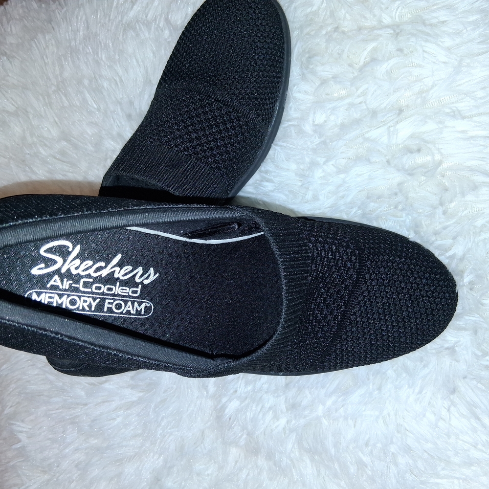 Skechers Womans Black Slip-On Shoes